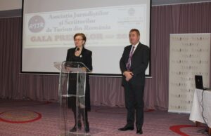 Gala Premiilor presei de turism: Eminescu, Foamea și Demoralizarea