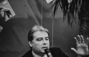 Despre Doctoratul unor oameni politici și BNaR (Biblioteca Națională a României)