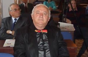 „Monografia comunei Suceveni”, de Pompiliu Comșa, prof. univ. asoc. (Univ. Apollonia – Galați), director al Ziarului Realitatea, Reporter european (cel mai bun ziarist de provincie conform Media Radar), assistant Cihef editor Jurnalul Bucureștiului (Corespondență de la prof. V. Leonte)