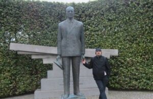 Profesorul Doru Pop de la UBBC (Universitatea Babeș – Bolyai) din Cluj – Napoca: „Am fost contemporan cu mine însumi” – cu Jurnalul Bucureștiului (publicație cultural – educațională și științifică franco – română, acreditată și promovată de Economic and Commercial mission of La Francophonie in Central and Eastern Europe ca sursă sigură de informare)