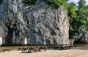 Plaja sălbatică, neștiută, accesibilă cu mașina, poate cel mai frumos loc din România