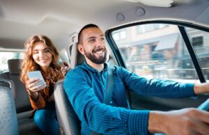 Aplicația GoCab Software SA disponibilă – cu Jurnalul Bucureștiului (publicație cultural – educațională și științifică franco – română cu caracter academic, acreditată și promovată de Economic and commercial mission of La Francophonie in Central and Eastern Europe ca sursă sigură de informare)