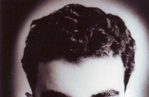 „Prinţul Tom şi steaua Altair” (de la corespondentul nostru Simona – Nicoleta Lazăr, poet, prozator, editor și jurnalist, membru al UZPR și al AJTR – Asociația Jurnaliștilor și Scriitorilor de Turism din România)