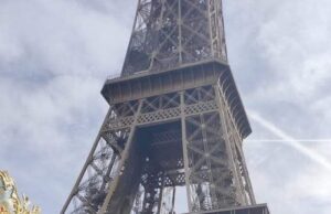 Lect. dr. Doina Guriţă (poet şi prozator, Iași, membru al USR – Uniunea Scriitorilor din România, al AJTR – Asociația Jurnaliștilor și Scriitorilor de Turism din România și al SPAF – Societatea Poeților și Artiștilor din Franța, membră în Staff al Jurnalului Bucureștiului), distinsă cu Marele Premiu Internațional de Poezie „Jenny Alpha et Noël-Henri Villard” de către Juriul Marilor Premii Poetice al SPAF (Societatea Poeților și Artiștilor din Franța). Palmaresul 2022 al premiilor internaționale de poezie. (Les Grands Prix de la Société des Poètes et Artistes de France – SPAF. Palmarès 2022 des Grands Prix İnternationaux de Poésie)