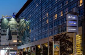 Simpozionul (internațional) „Eficiența Energetică în Industrie” – Hotelul Radisson Blu din București (cu jurnalistul Geo Scripcariu – Radio Punct Londra). Lista lucrărilor simpozionului.