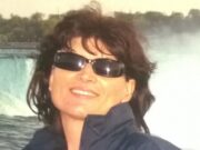 Ziua Trandafirilor. „Să nu uităm nicicând să iubim trandafirii”! (Florentina Csinta – general manager al Jurnalului Bucureștiului). Cu citarea articolului „Tradiții cu seva în spiritualitate. Dragobetele – Adevăratul Valentine’s Day românesc” (Lect. dr. Doina Guriţă, membră a Staff a Jurnalului Bucureștiului, distinsă cu numeroase premii naționale și internaționale)
