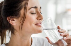 Beneficiile uimitoare ale apei alcaline Kangen pentru sănătate