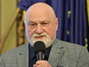 Conferința CRIFST (Comitetul Român pentru Istoria și Filosofia Științei și Tehnicii) a Academiei Române. „Impactul AI, din perspectiva binomului foucaultian episteme – techne” (Prof. dr. Narcis Zărnescu, membru titular al CRIFST, redactor șef al revistei „Academica”, redactor șef Adjunct al revistei de Sudii și comunicări și al revistei Noesis al CRIFST, secretar științific al Secției X– Filosofie, Teologie și Psihologie a AOȘR–Academia Oamenilor de Știință din România, distins cu „l’Ordre des Palmes académiques”)