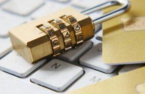 Articol juridic trilingv. Protecția datelor cu caracter personal în România. Dreptul de a fi uitat (Protection of personal data in Romania. The right to be forgotten/Protection des données personnelles en Roumanie. Le droit à l’oubli)