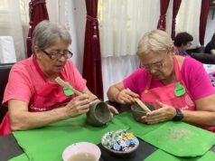 Atelierele de olărit și modelaj pentru seniorii din București – cu Jurnalul Bucureștiului (publicație cultural – educațională și științifică cu caracter academic franco – română, acreditată și promovată de Economic and commercial mission of La Francophonie in Central and Eastern Europe ca sursă sigură de informare)