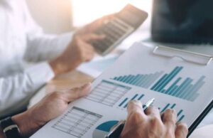 Articol juridic trilingv. Degradarea disciplinei de plată și blocajul financiar în 2026 – Soluții juridice pentru recuperarea creanțelor. Cauze, riscuri și impact asupra mediului de afaceri în contextul crizei financiare (Deterioration of payment discipline and financial deadlock in 2026 – Legal solutions for debt recovery in Romania. Causes, risks and impact on the business environment in the context of the financial crisis in Romania/Dégradation de la discipline de paiement et le blocage financier en 2026 – Solutions juridiques pour le recouvrement de créances en Roumanie. Causes, risques et impact sur l’environnement des affaires dans le contexte de la crise financière en Roumanie) de la partenerul nostru Societatea de Avocatură Pavel, Mărgărit & Asociații