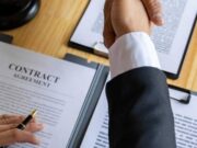 Articol juridic trilingv. Fuziuni și Achiziții de companii. Protecție juridică și controlul riscurilor la vanzare-cumparare de afaceri. Rolul avocatului specializat și asistență juridică in de vânzarea și cumpărarea unei afaceri (Mergers and Acquisitions in Romania. Legal protection and risk control in business sales and purchases. The role of a specialized lawyer and legal assistance in sale and purchase agreement in Romania/Fusions et acquisitions en Roumanie. Protection juridique et contrôle des risques dans les ventes et achats d’entreprises Le rôle d’un avocat spécialisé et de l’assistance juridique dans les contrats de vente et d’achat d’entreprises en Roumanie) de la partenerul nostru Societatea de avocatură Pavel, Mărgărit & Asociații