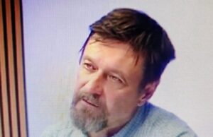 Opinia profesorului Doru Pop de la UBBC (Universitatea Babeș – Bolyai) din Cluj – Napoca „Despre intoleranța la critică sau cum l-a bătut Goliat pe David la funduleț cu floricica omulețului lui Gopo” (Cluj24) – cu Jurnalul Bucureștiului (publicație cultural – educațională și științifică franco – română cu caracter academic al CUFR – Centre of French Graduate and Postgraduate advice, education and R&D)